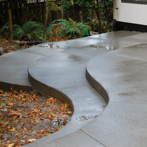 Organic curved concrete steps