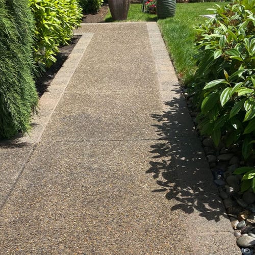 Aggregate concrete walkway