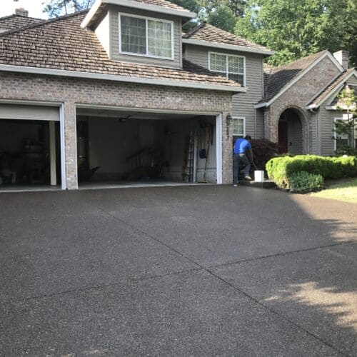 CONCRETE DRIVEWAY EXPOSED AGGREGATED